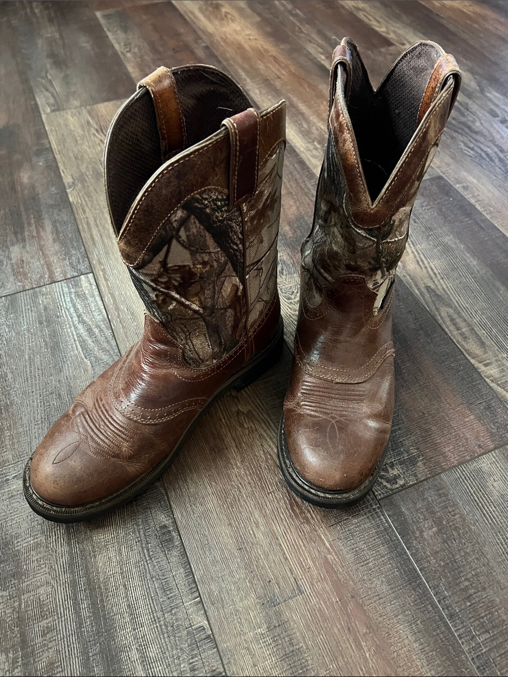 Justin Boots Brown Leather & Camo Shaft Cowboy Boots 10 1/2 D